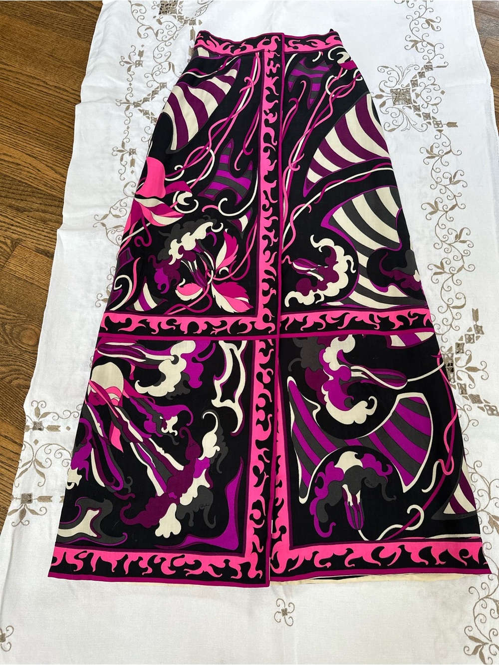 Emilio Pucci 1970’s Vintage Window Pane Wool Maxi Skirt - Picture 2 of 16